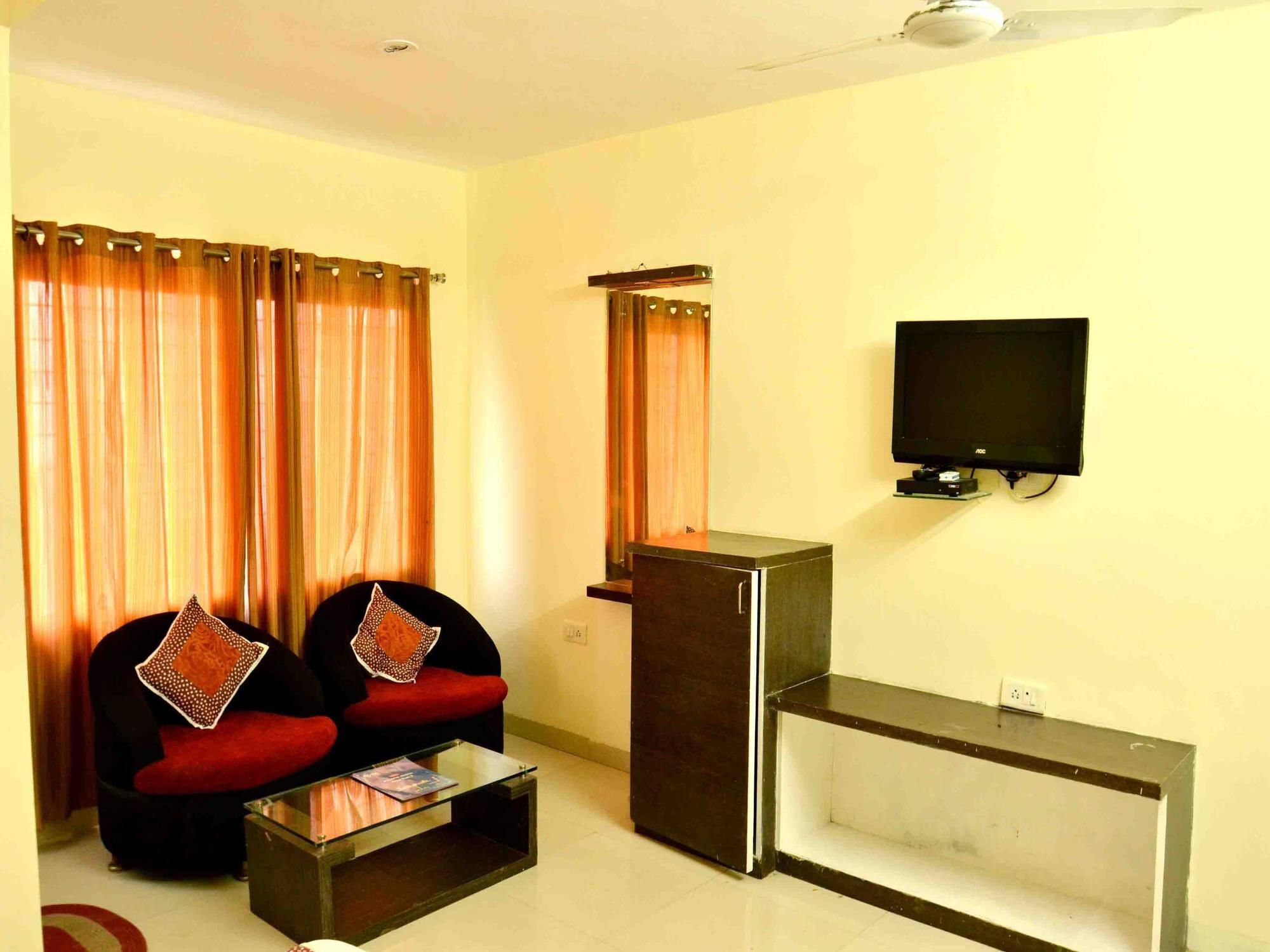 Hotel Vijay Nagar Indore Buitenkant foto